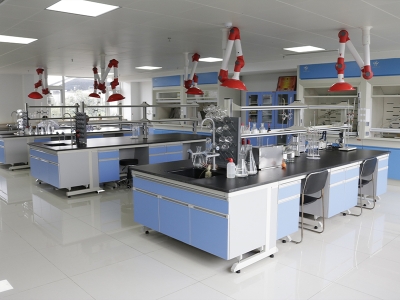 小學建一個實驗室需要多少錢？